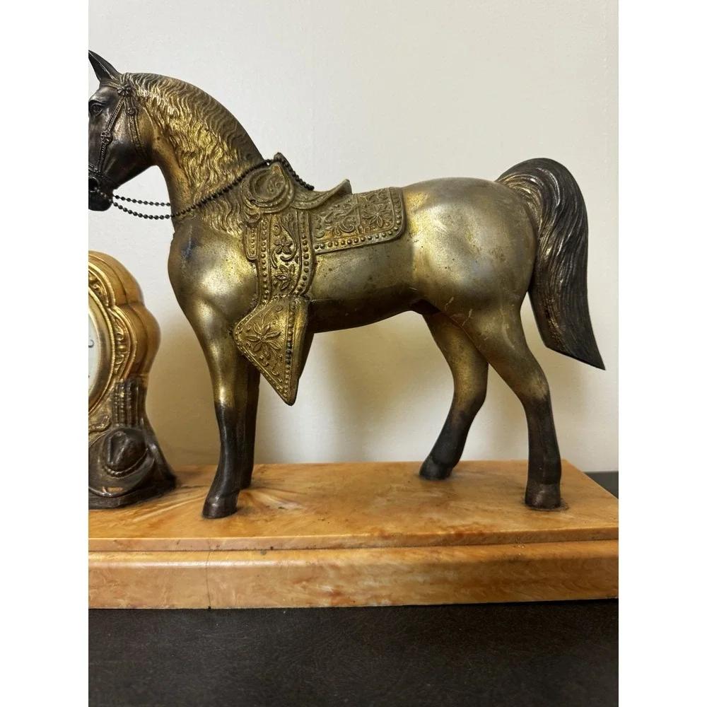 Vintage United Clock Corp Horse Mantel Clock Western‎ Boho Model 310